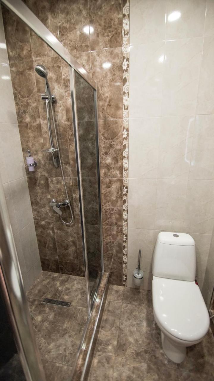 Hotel Juralius Tbilisi Exteriör bild